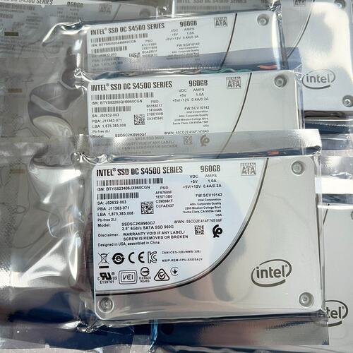 请议价-全新0通电 INTEL/英特尔 S4500 960GB 2.