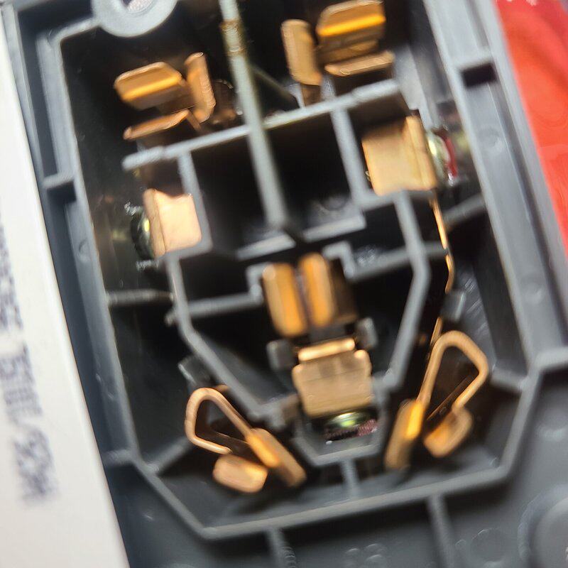 请议价-正品TCL五孔插座，2005年，TCL被罗格朗全资购之前的