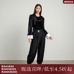 西町村屋休闲感灯笼裤女装春季新款提花暗纹裤子含腰带AA9312001