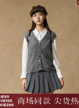 西町村屋文艺风马甲女装2025秋季新款休闲感V领针织上衣XHAC10176