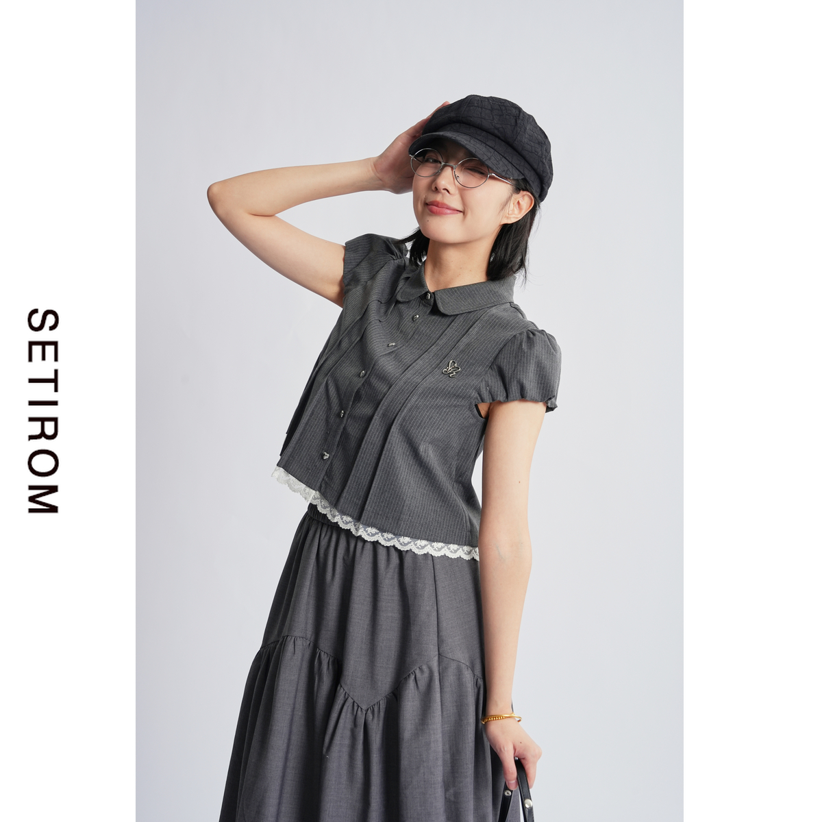 西町村屋学院花边翻领短款外套女