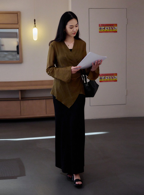 西町村屋复古系带外套女夏季新款设计感短款不规则上衣AB9219003