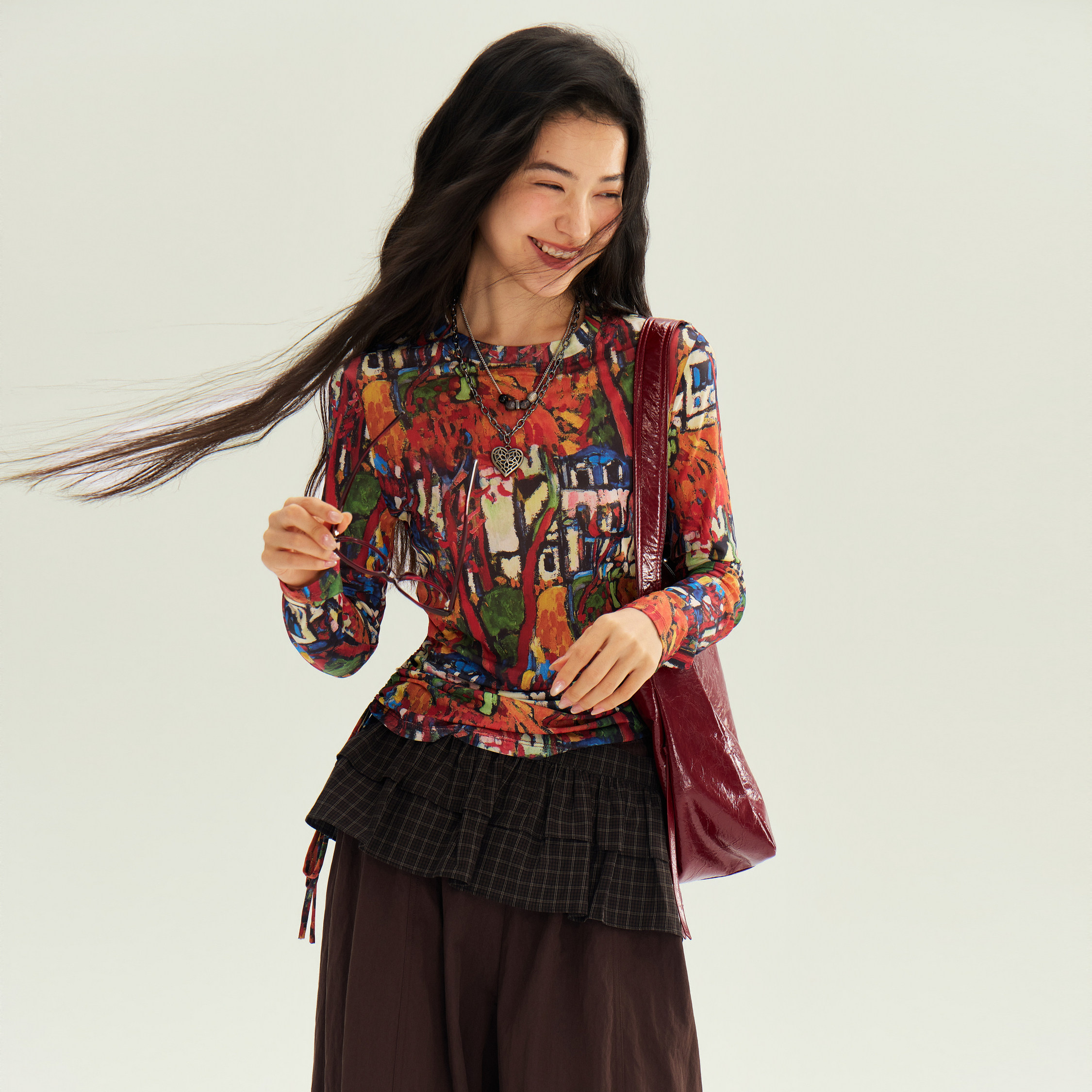 西町村屋复古风小衫女装2026秋季新款印花设计感打底衫XHBC10288图片
