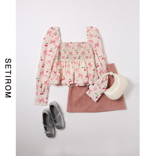 西町村屋甜美蝴蝶结印花长袖小衫