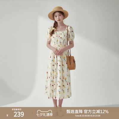 西町村屋温柔风连衣裙女装夏季新款花朵短袖裙子含发圈XHAB10526