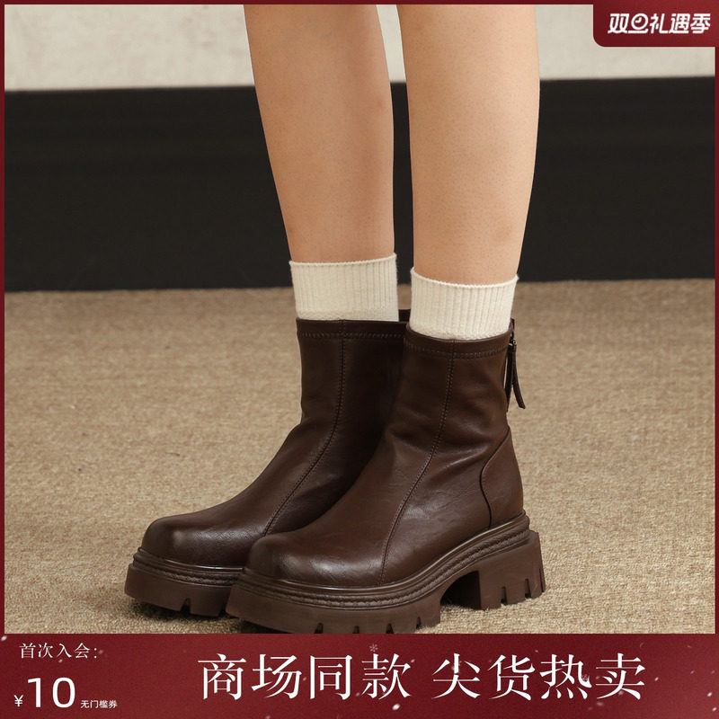 西町村屋极简风中帮靴女秋冬新款分割设计复古百搭短靴XHAC20016