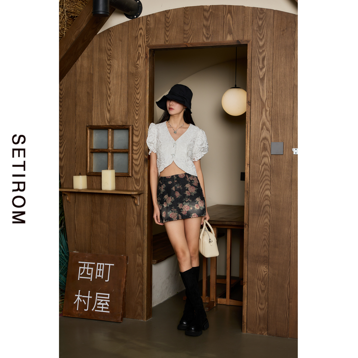 西町村屋复古玫瑰印花半身牛仔裙夏季新款气质短款裙子AB8406789