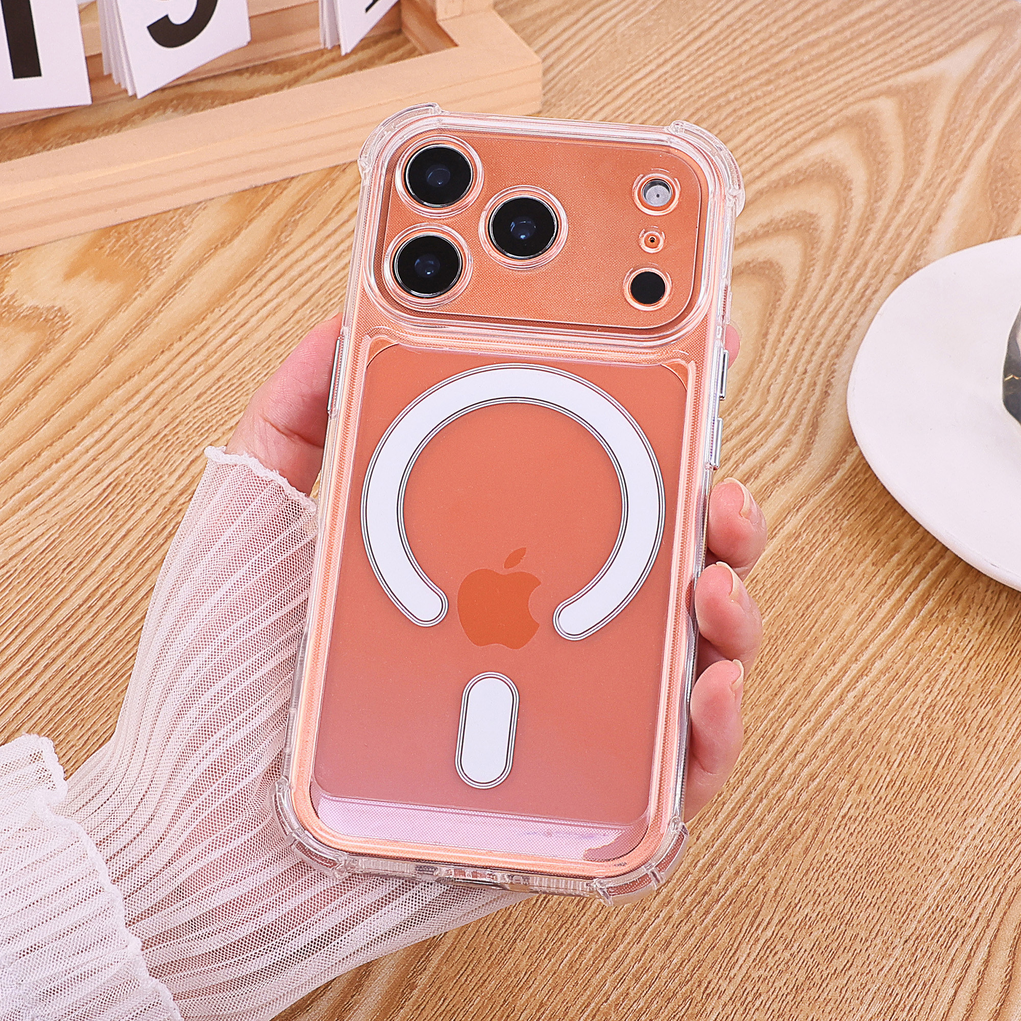 四角防摔气囊磁吸适用苹果17手机壳iPhone16promax透明16e亚克力背板15一体防尘网14男plus女13Pro套12高级11