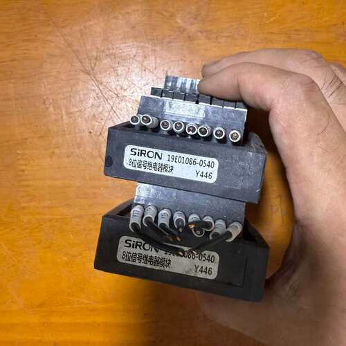 {议价}胜蓝Y446 8位信号继电器模块，货 2个价 可维修