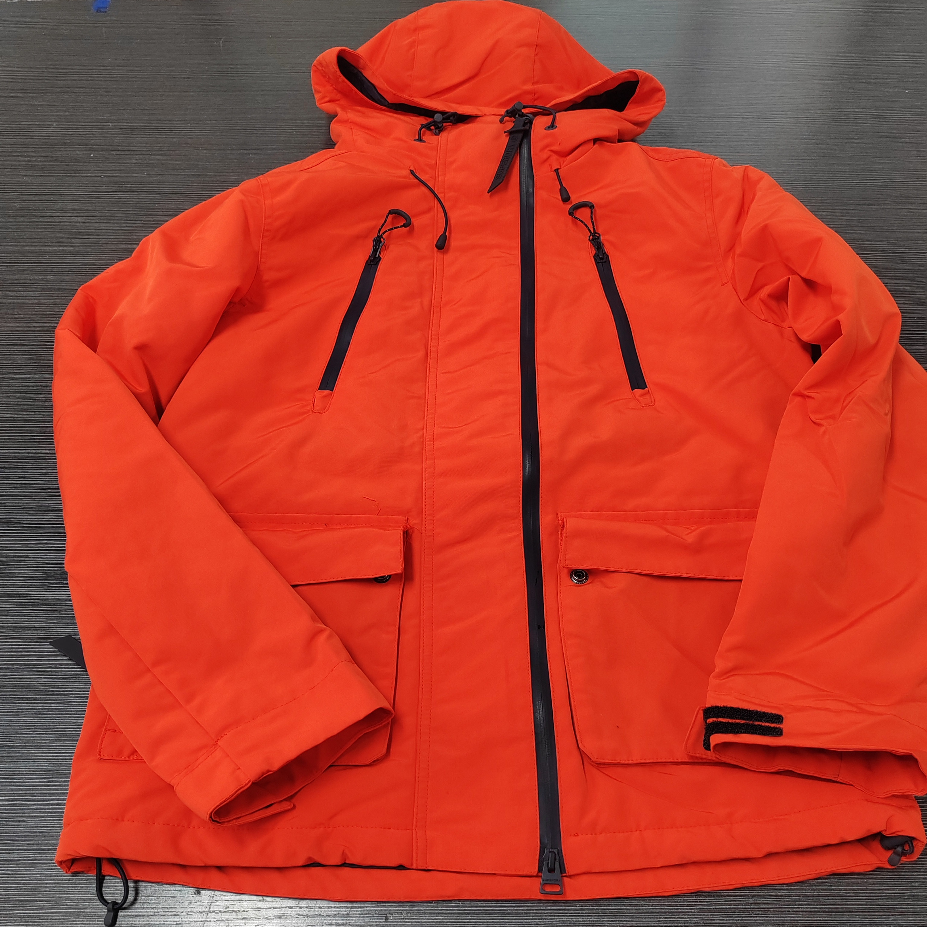 桔色冬季棉服冲锋衣