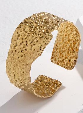 跨境欧美钛钢手镯不掉色可调节不锈钢手镯女夸张高级感开口手环