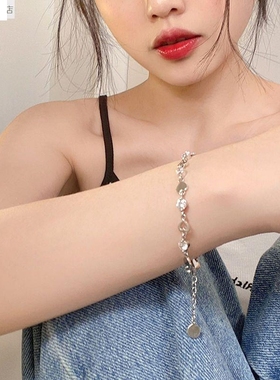 银饰爱心锆石手链女四季通勤甜酷小众设计感新品闺蜜网红手饰百搭