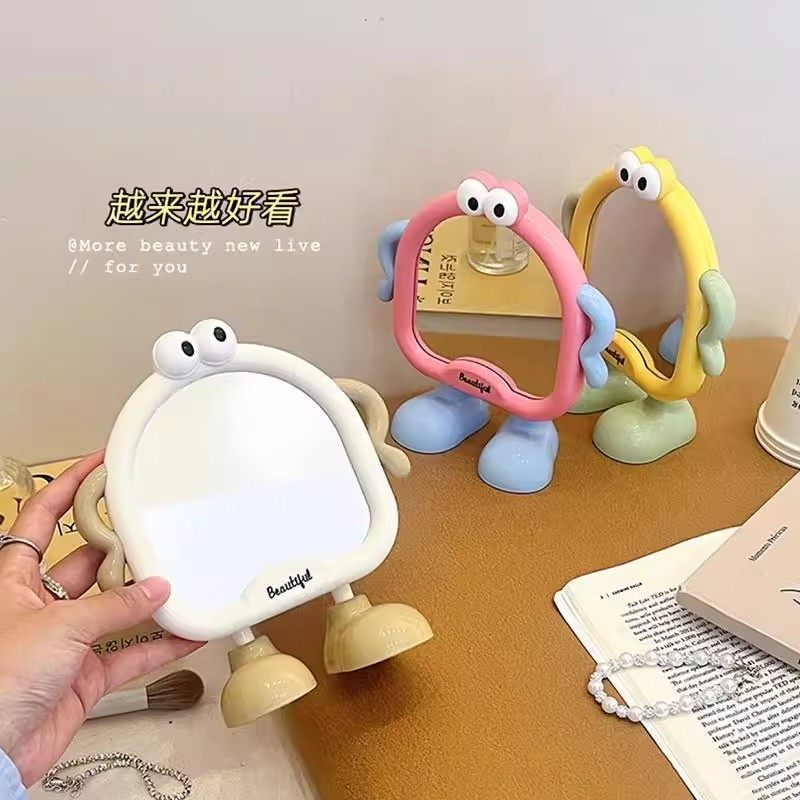 补妆镜子便携随身网红可爱卡通大眼办公室宿舍浴室化妆镜桌面台式