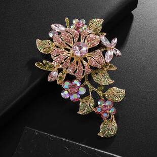 Romantic Fashion Pink Rhinestone Inlaid Gold Plated Rose Bud
