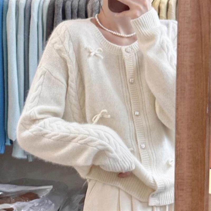 韩版珍珠扣蕾丝软糯麻花针织外套秋冬新款蝴蝶结甜美风毛衣女开衫