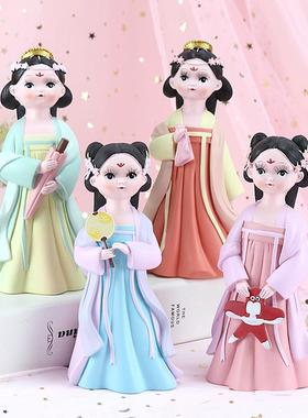 菲菲少女汉服树脂蛋糕摆件宫廷风格格女孩摆设酒柜客厅车摆