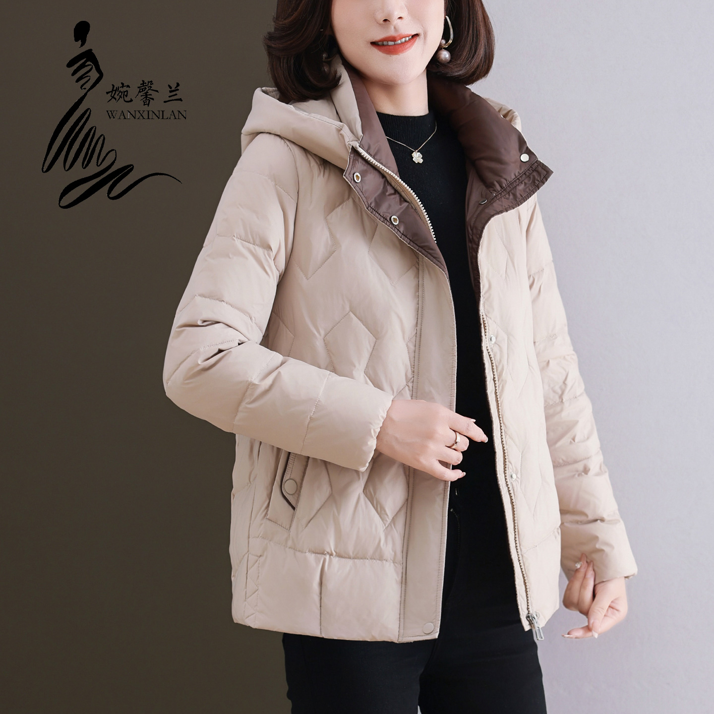 妈妈冬装外套2025新款中老年人