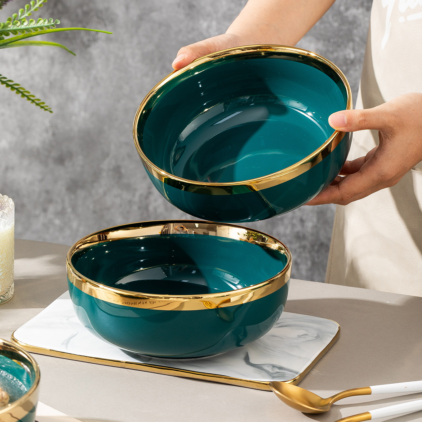 轻奢祖母绿镀金家用陶瓷汤碗