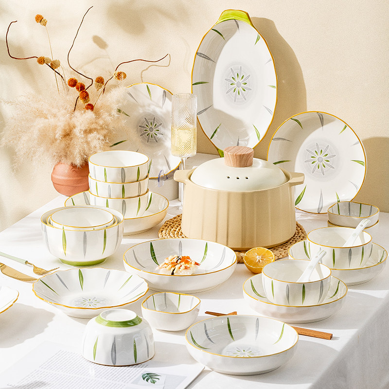 高级碗碟套装家用2025新款陶瓷碗具碗盘餐具釉下彩创意碗筷乔迁礼,餐饮具,碗,淘宝优惠券,粉丝福利购,淘宝优惠卷