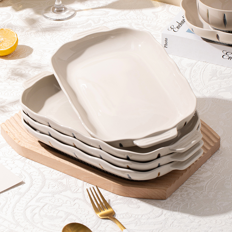 复古釉下彩家用陶瓷鱼盘