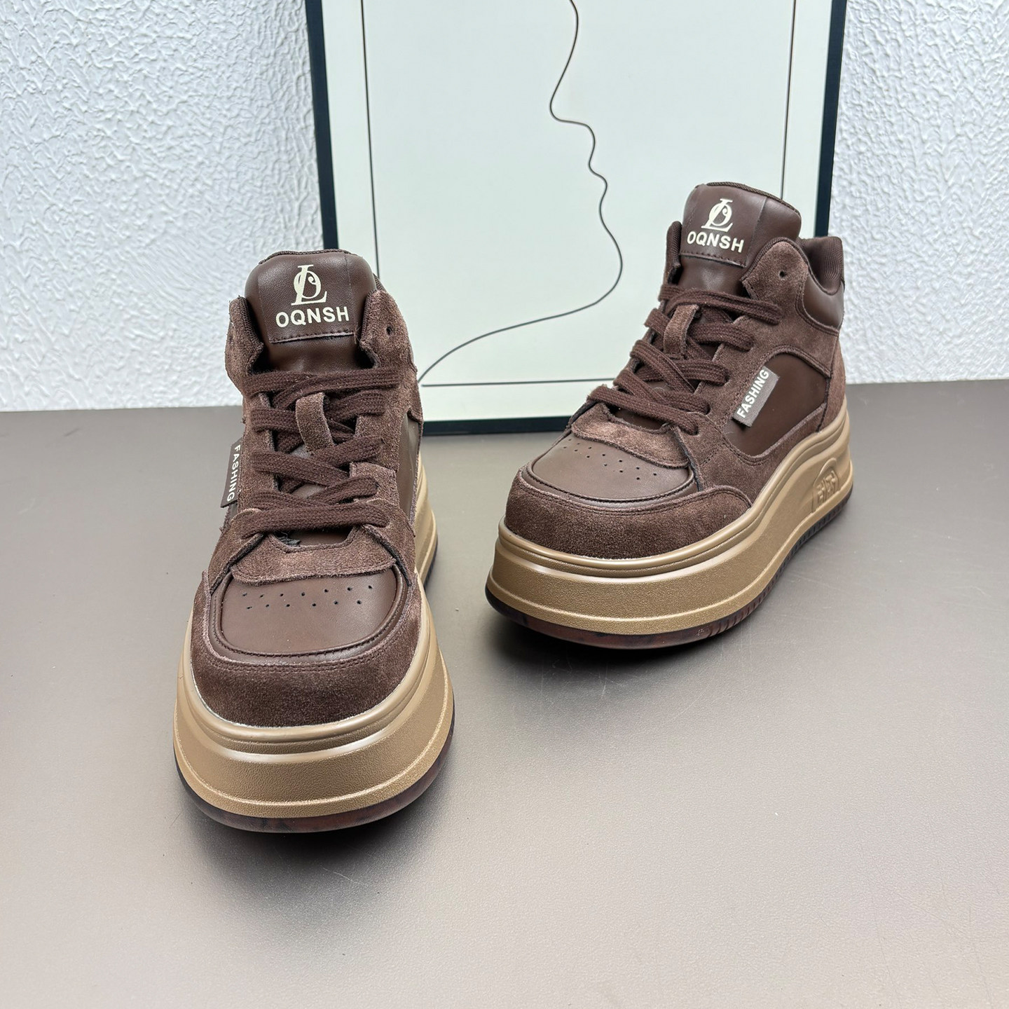 冬季新款时尚百搭软底防滑运动鞋