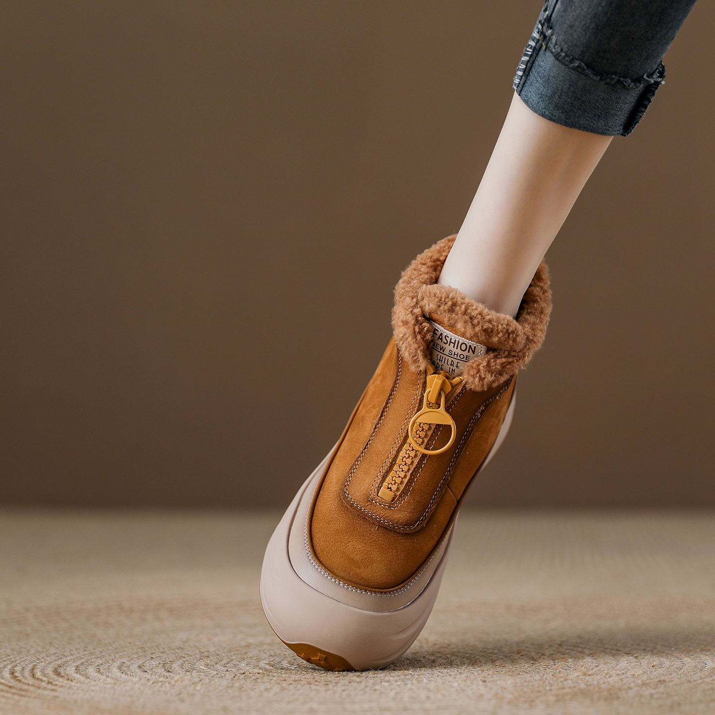 头层牛皮厚底雪地靴女2025秋冬新款前拉链百搭短靴加绒保暖大棉鞋