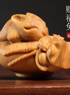 新品天然崖柏木实木雕刻财福兔创意钱袋I子可爱生肖兔手把件摆件
