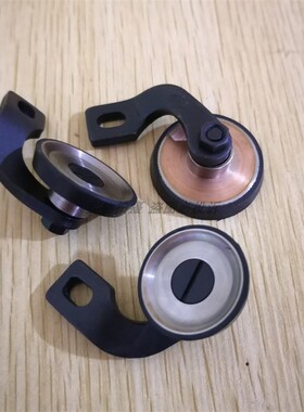 极速标准810 820高头车滚轮压脚 大号/中号/小R号制鞋 铁 橡胶牛