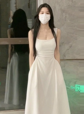茶歇法式白色收腰吊带连衣裙子女夏季质感高级感小个子气质仙女裙