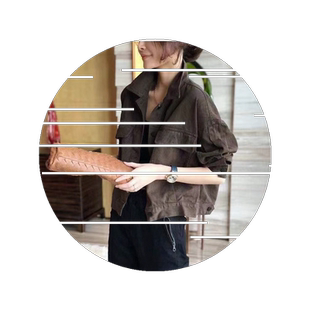 时尚洋气牛仔外套欧洲站春装2026新款欧货女装女短款工装牛仔衣潮