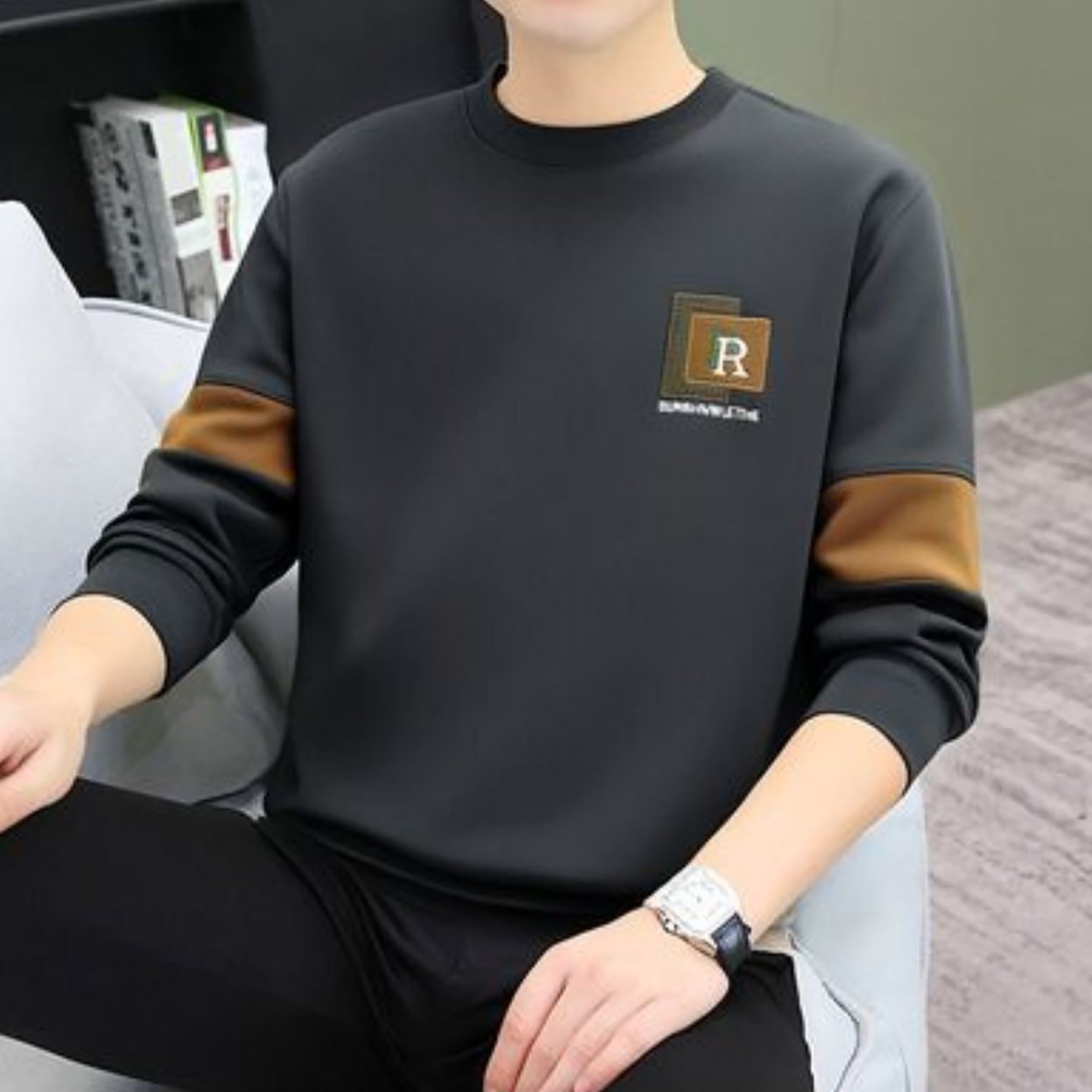 许愿鸭男装2026新款圆领套头卫衣秋季男士潮流打底衫时尚百搭上a9