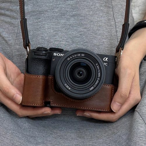 索尼A7C2真皮保护套A7M4相机包