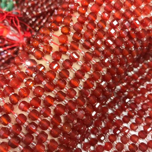 2026名品都水晶 天然品质红玛瑙魔方切面方糖DIY饰品配件散珠