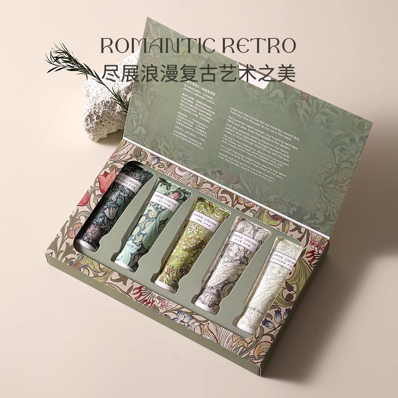 生日礼物~实用护手霜礼盒