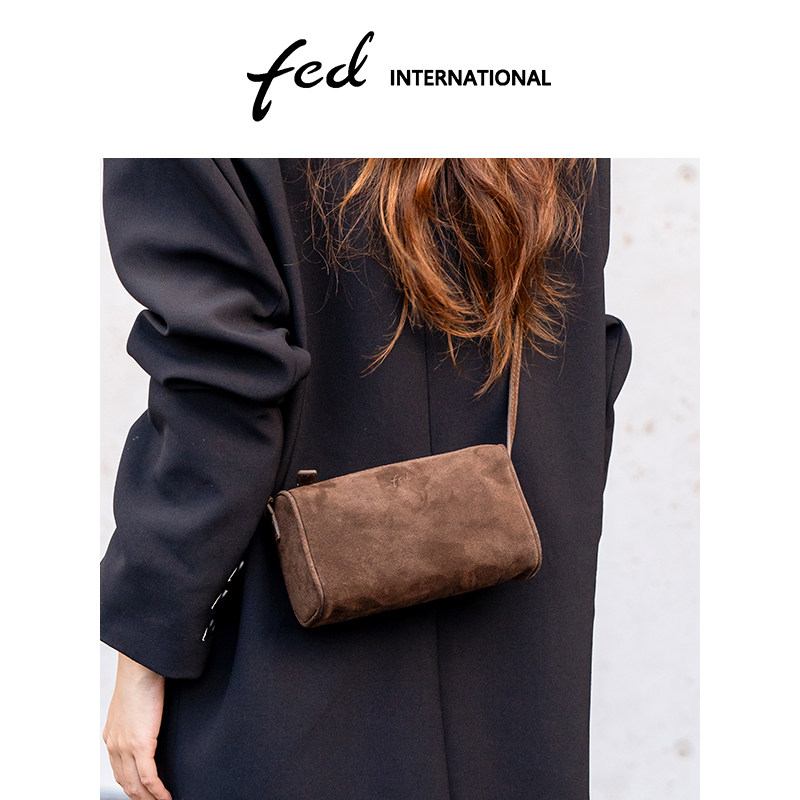 fed麂皮工艺女包复古枕头包手机包腋下包斜挎包单肩包女包BFA9