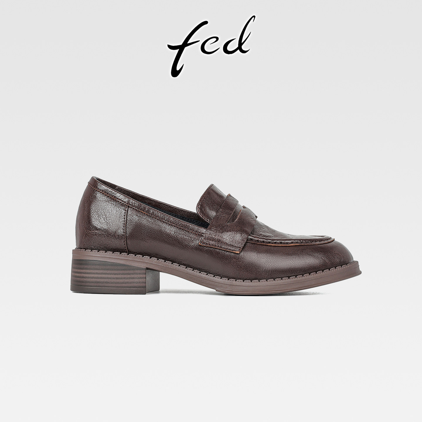 fed英伦风羊皮粗跟乐福鞋女复古棕色小皮鞋中跟圆头深口通勤单鞋