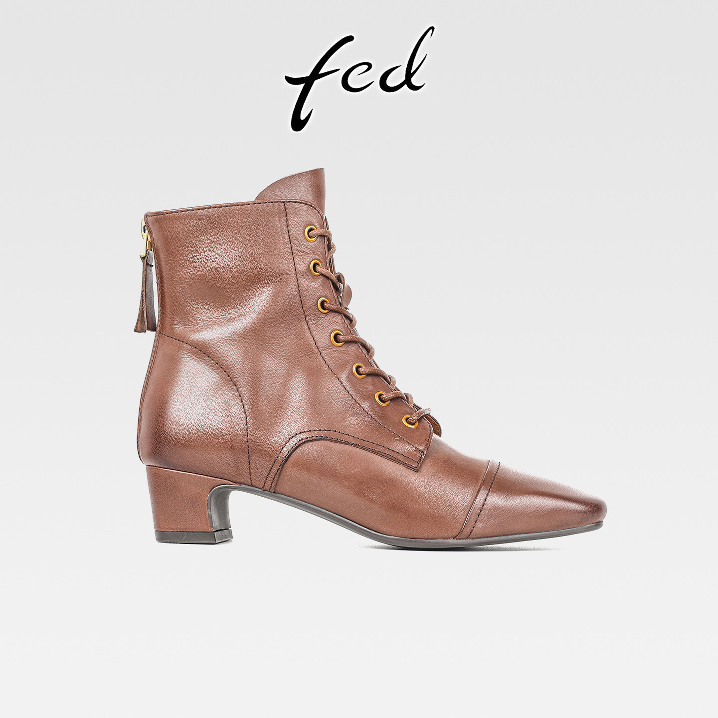 fed英伦风复古真皮粗跟马丁靴女秋冬新款后拉链中跟方头显瘦短靴