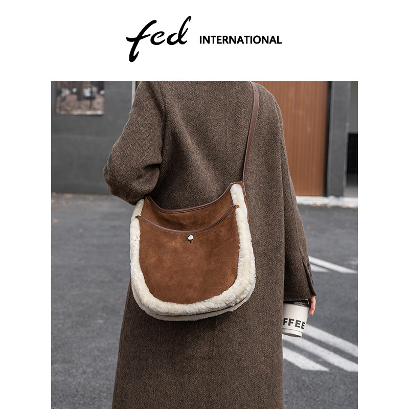 fed羊羔绒皮毛一体大容量单肩斜挎腋下托特包包麂皮工艺BFA9510,箱包皮具/热销女包/男包,通用款女包,淘宝优惠券,粉丝福利购,淘宝优惠卷