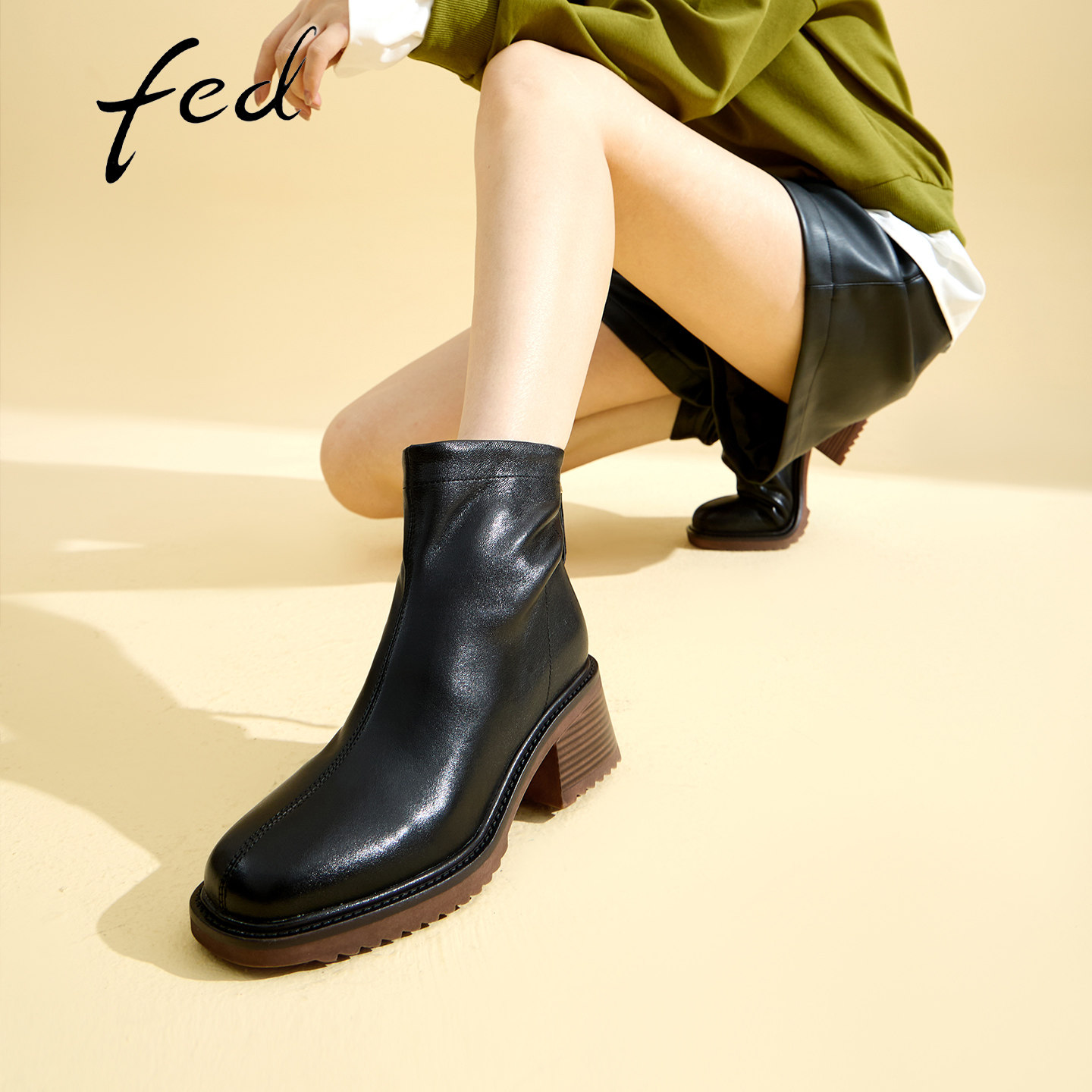 fed真皮增高粗跟切尔西短靴女