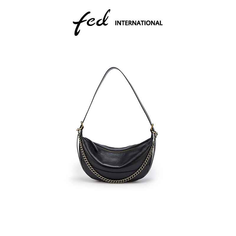 fed女包黑色半月包女单肩斜挎包链条装饰极简风腋下包通勤BFA8