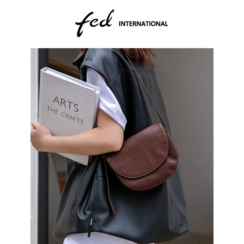 fed植鞣皮头层牛皮贝壳包女士单肩斜挎包女士手机包真皮BFA92