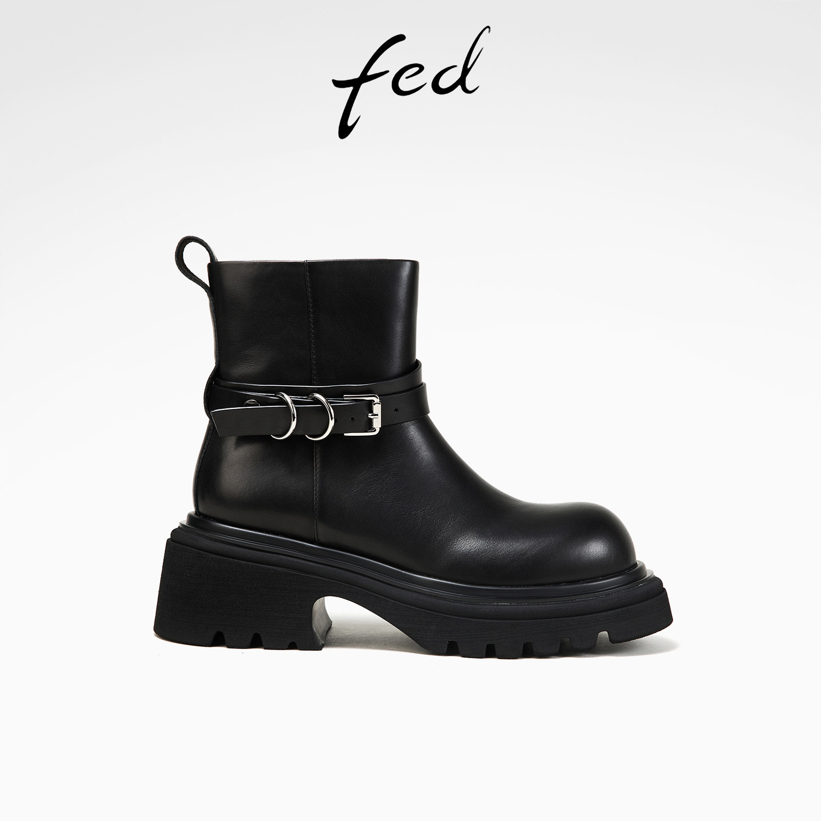 fed黑色真皮短靴女圆头厚底