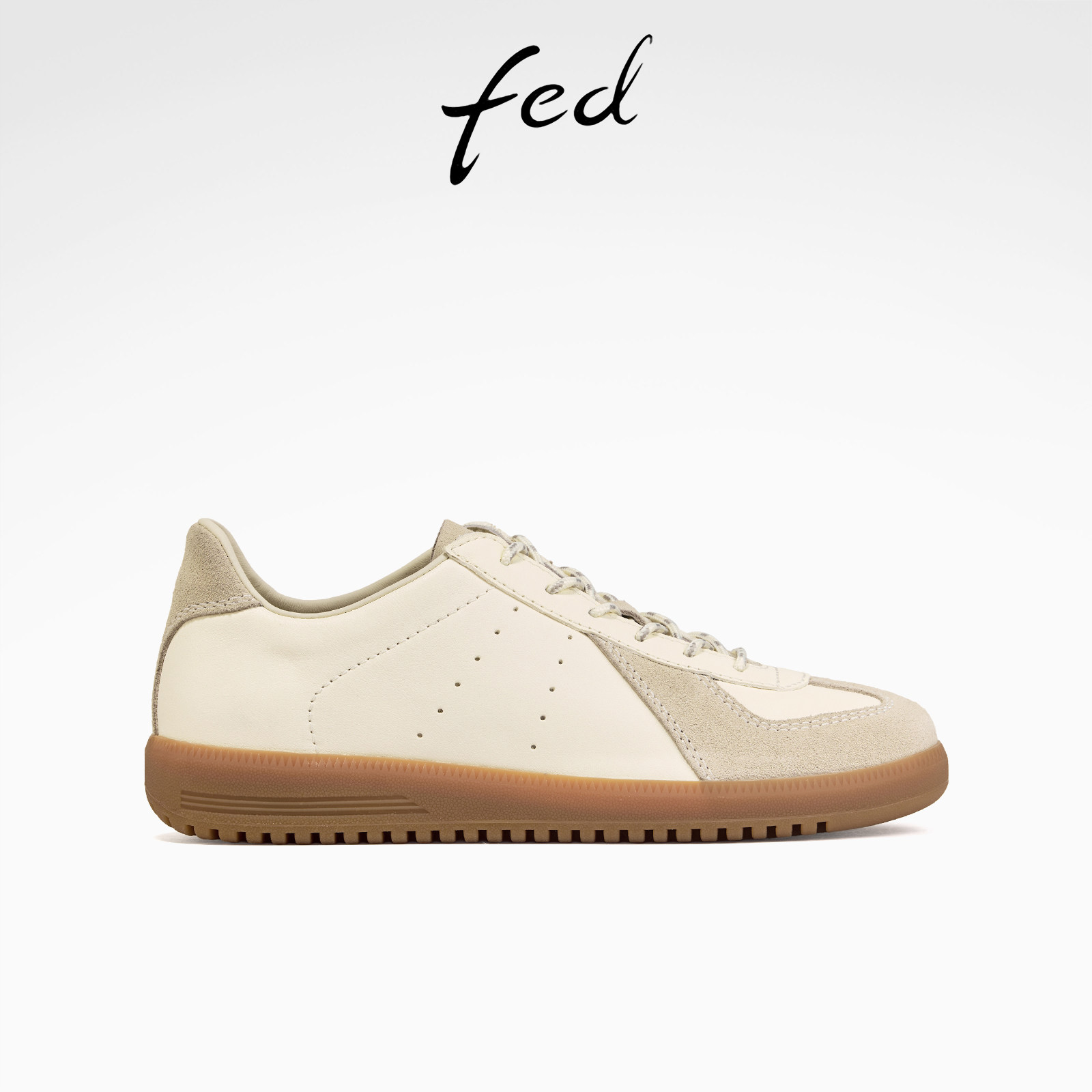 fed米白拼浅灰翻皮德训鞋女
