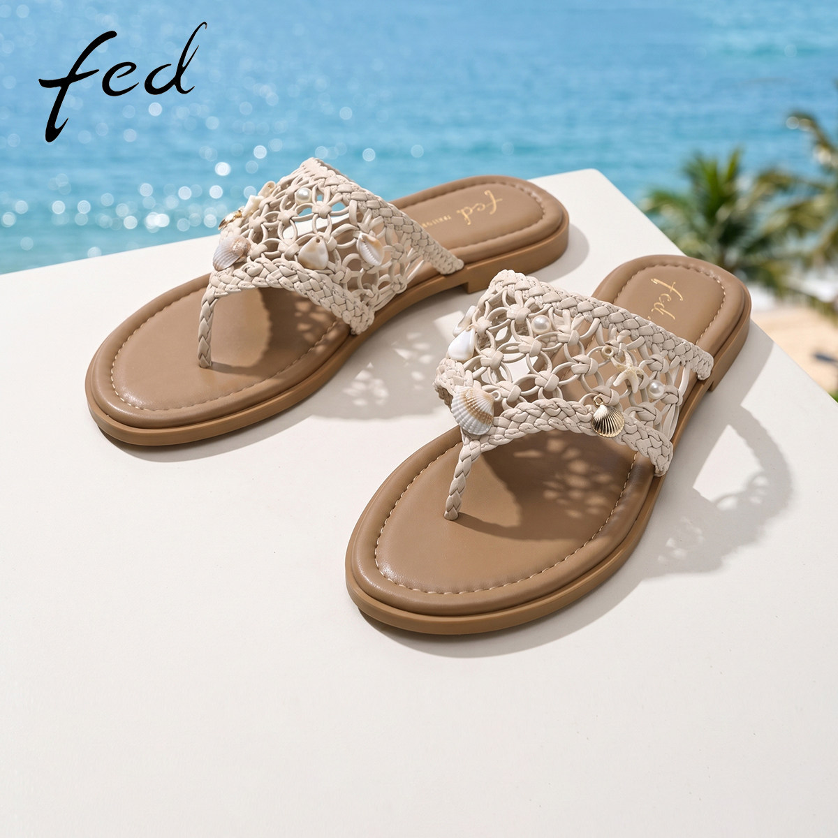 fed夏季新款软底平底镂空人字拖