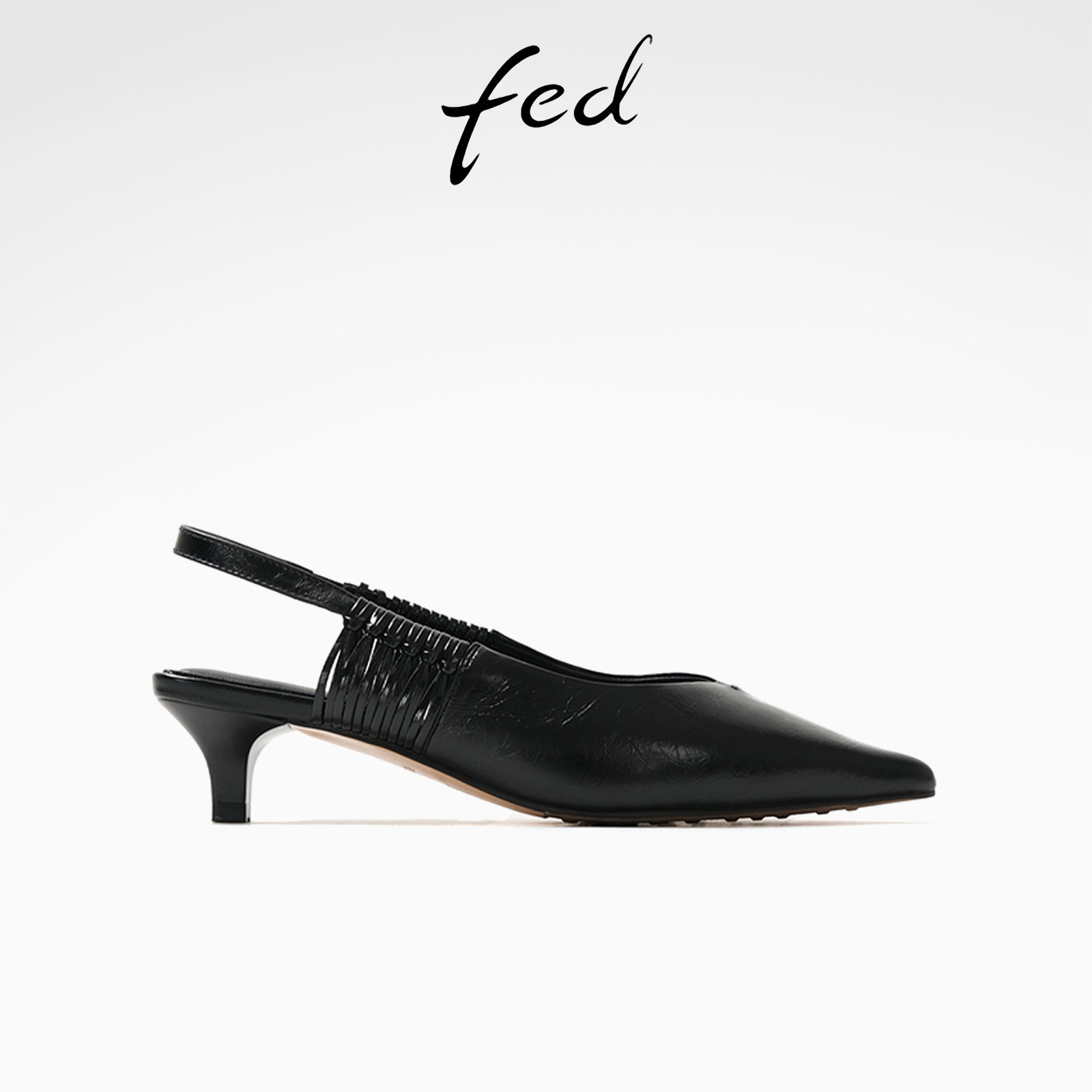 fed真皮尖头粗跟时装凉鞋