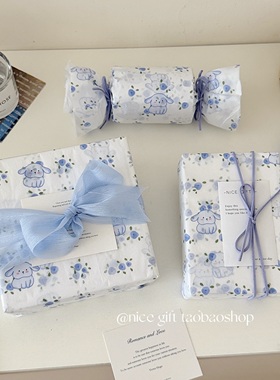 ins风可爱蓝色碎花帕恰狗雪梨纸原创礼物包装纸素材纸打包内衬纸