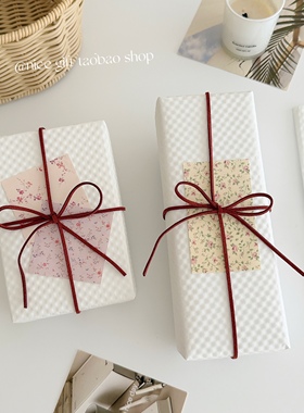 简约白色立体圆点纸高级感礼物包装纸花艺装饰纸diy出卡打包内衬
