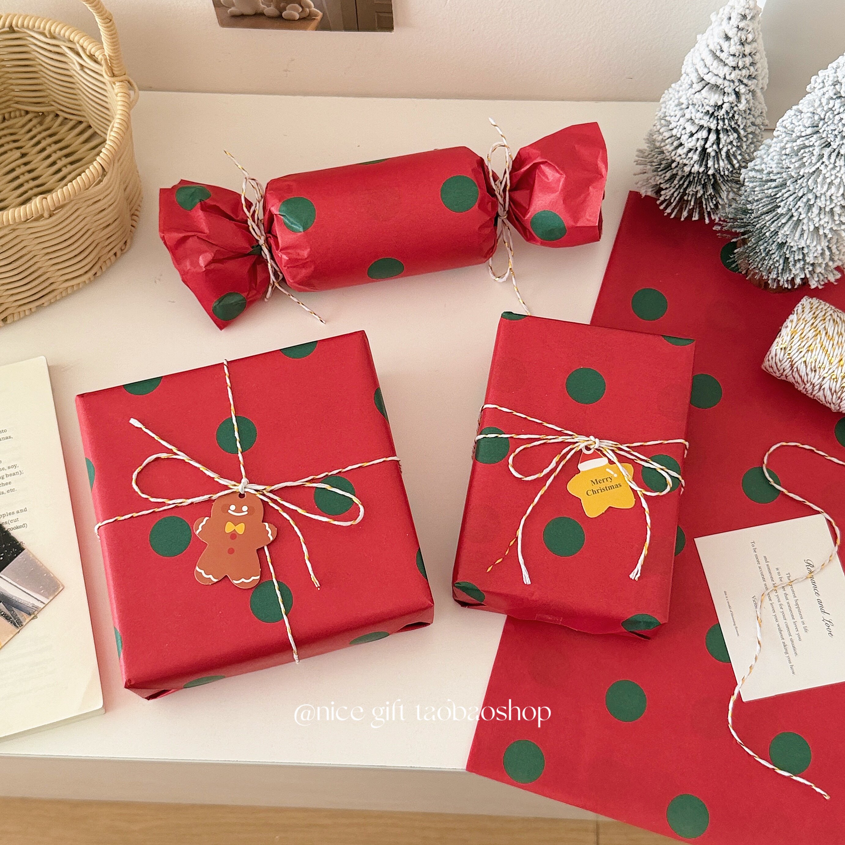 ins风可爱波点雪梨纸圣诞节氛围感礼物包装纸糖果纸烘焙装饰新年