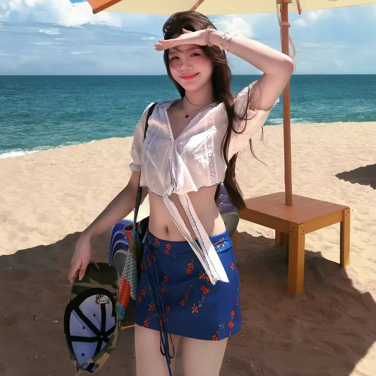 绝美爆款蓝色碎花显白仙女范分体