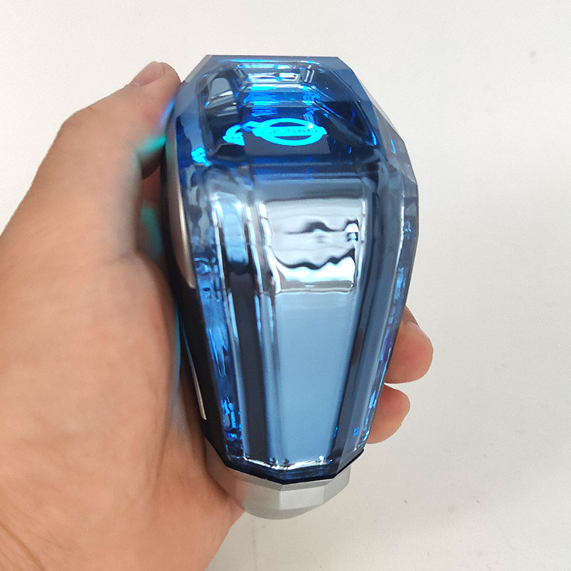 适配日产奇骏逍客天籁楼兰途达轩逸纳瓦拉途乐改装水晶发光档把头